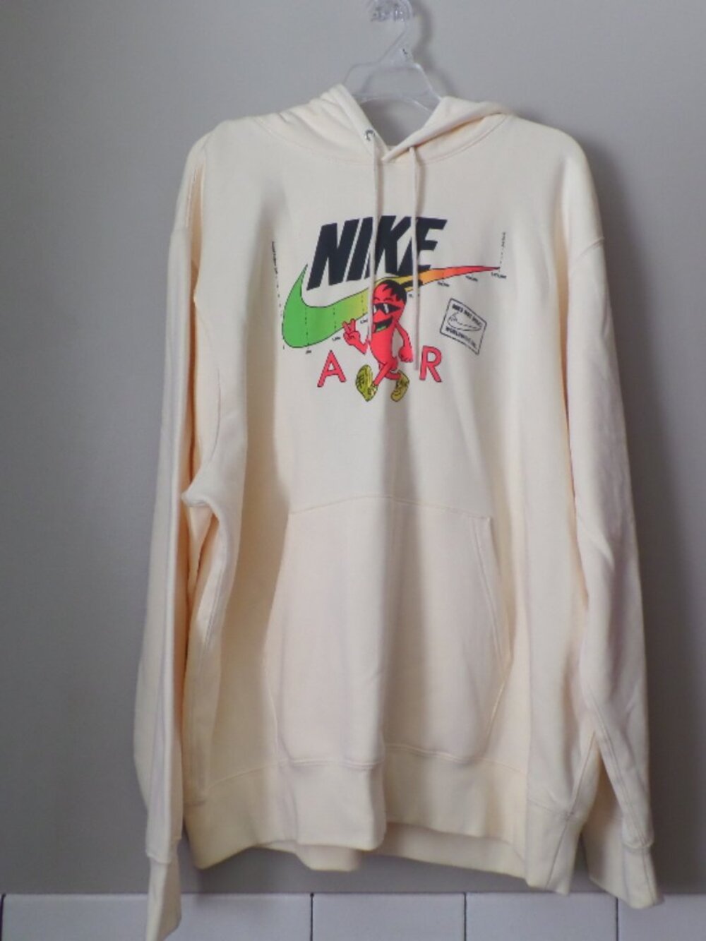 Nike Sportswear Club Fleece Hoodie With Sole Food Graphic – Size XXL